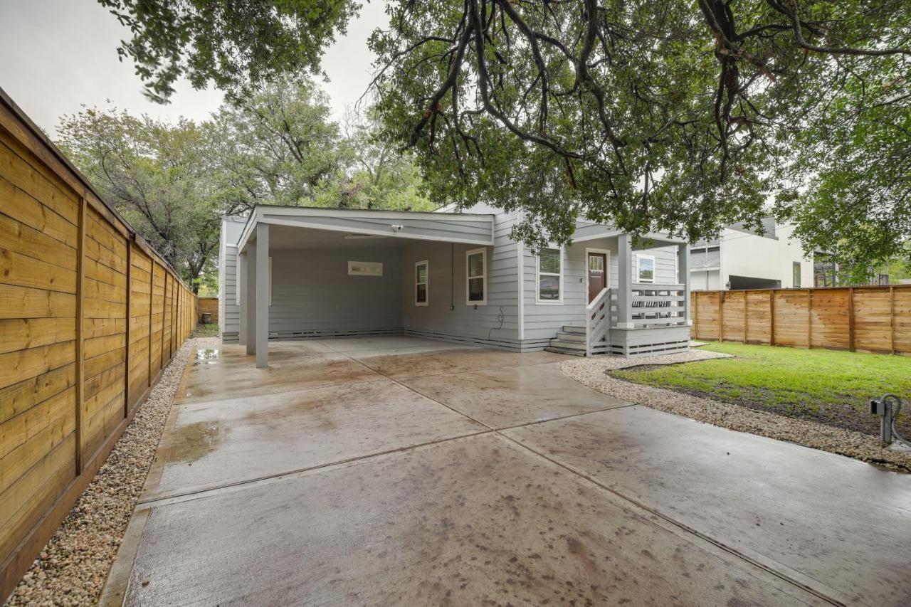 Gated Houston Home With Large Yard 4 Mi To Downtown Exterior photo